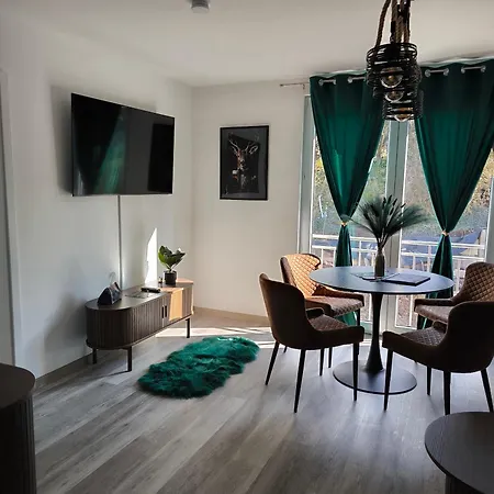 Kampic Hirsch & Heimat Apartman *